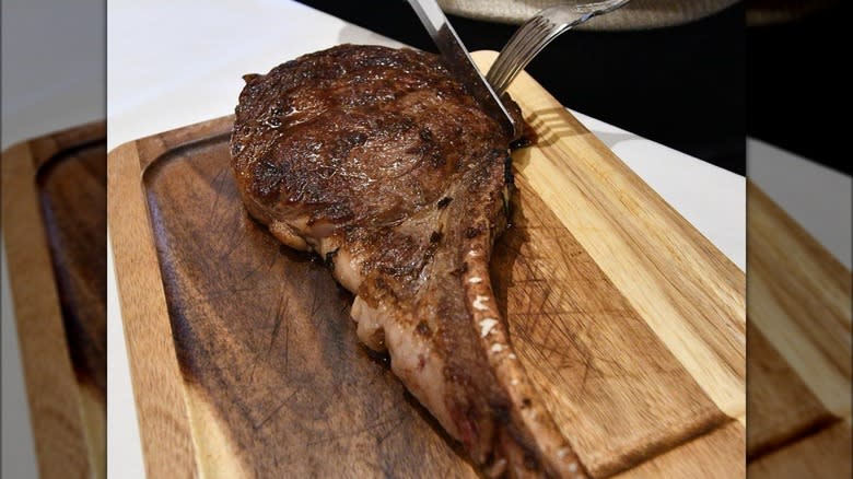 Tomahawk, The Palm Steakhouse