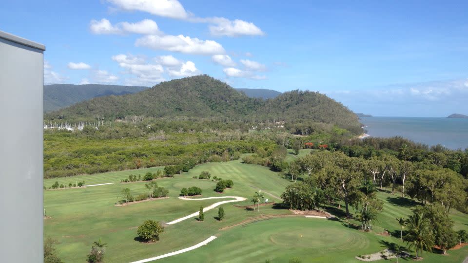Half Moon Bay occupies a stunning spot on Queensland's tropical coastline. - Half Moon Bay Golf Club
