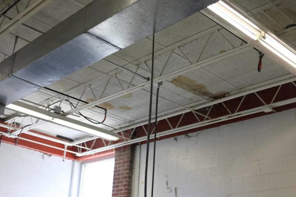 Water damage is seen on the ceiling in Brian Warren’s classroom last month. Molly Minta/Mississippi Today