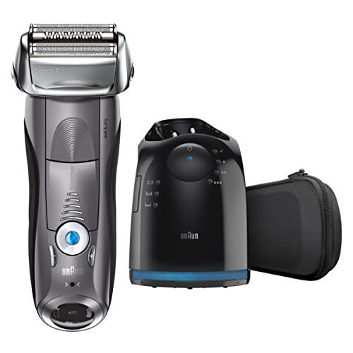 Braun Electric Razor for Men, Series 7 7865cc Electric Foil Shaver With Precision Beard Trimmer…