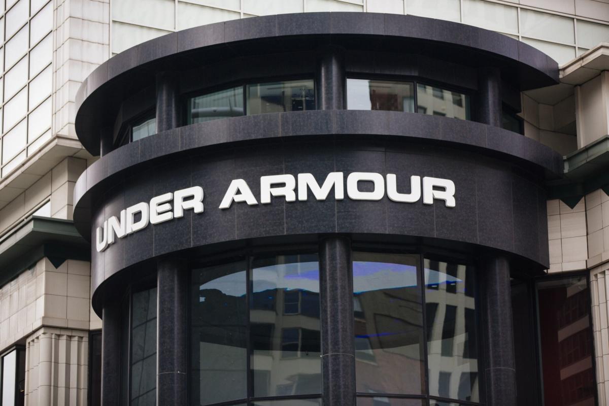 Folleto entrega a domicilio Vagabundo Under Armour apuntará productos a las mujeres más que nunca: CEO