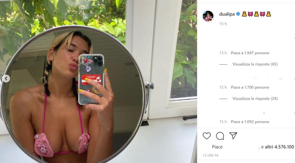 Il selfie di Dua Lipa infiamma Instagram