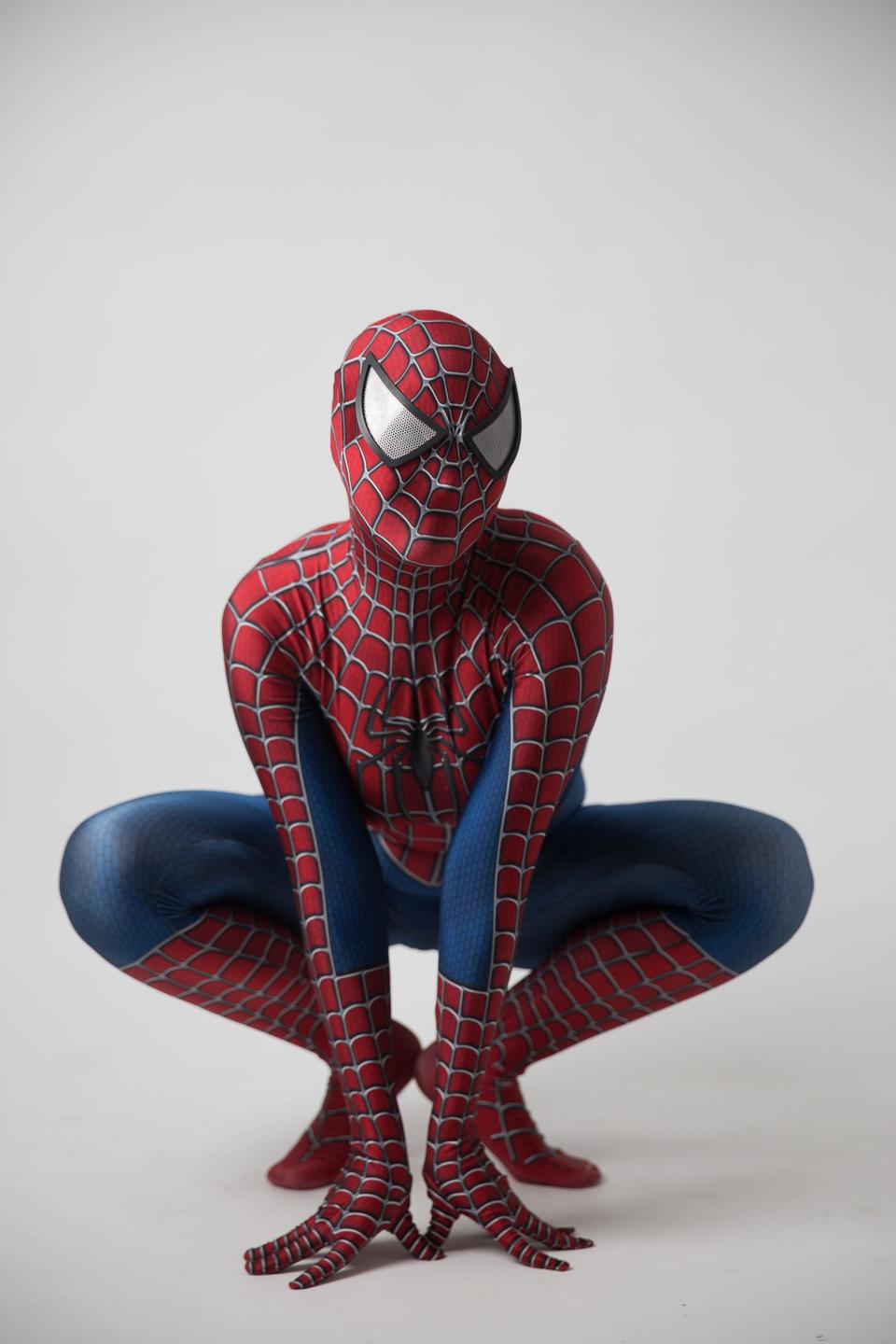 modern day spiderman costume