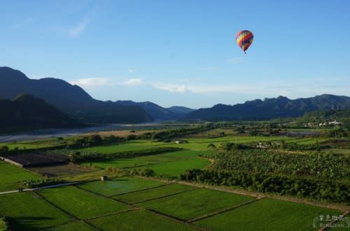 ▋台東旅遊▋ 熱氣球自由飛~~我真的在天空中飛了