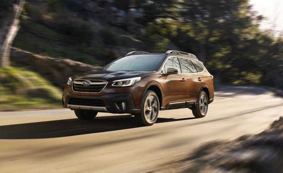 VIew 2020 Subaru Outback Photos