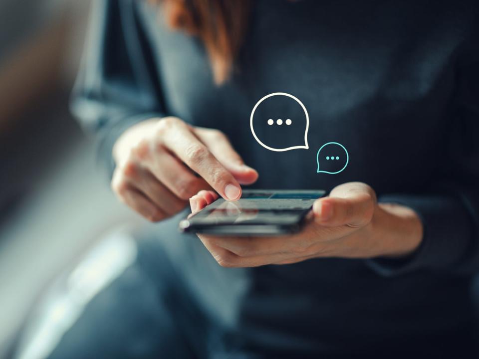 The format of a group chat gives us the liveliness of real-time raillery, but it also inflicts on us the annoyance of unnecessary messaging (iStock)