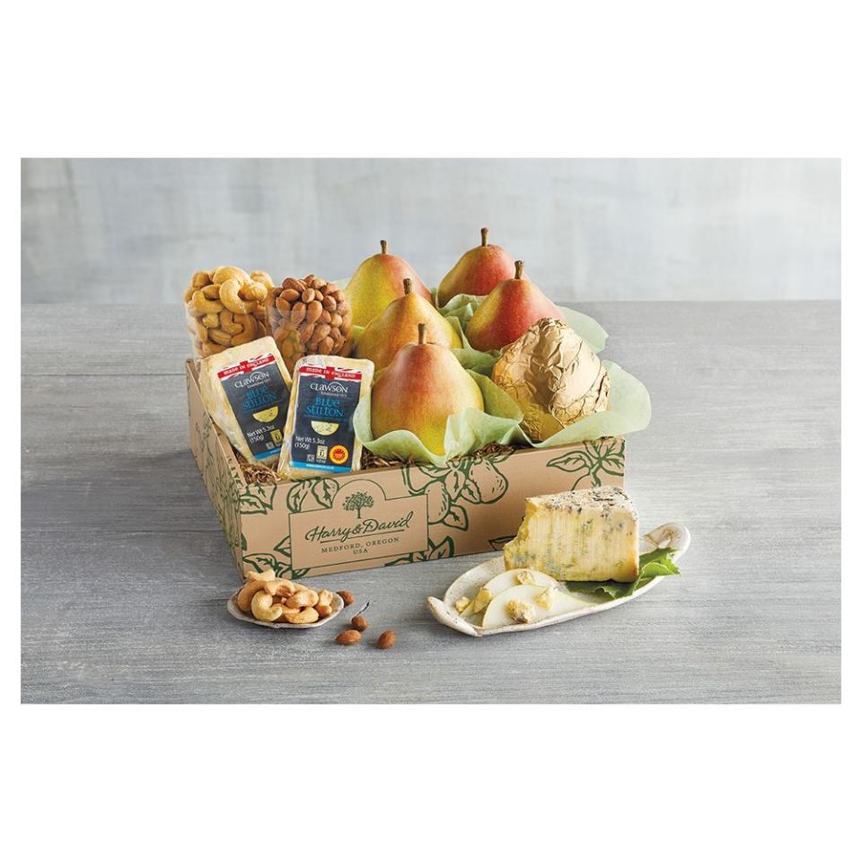 22) Harry & David Pears and Stilton Cheese Gift Box