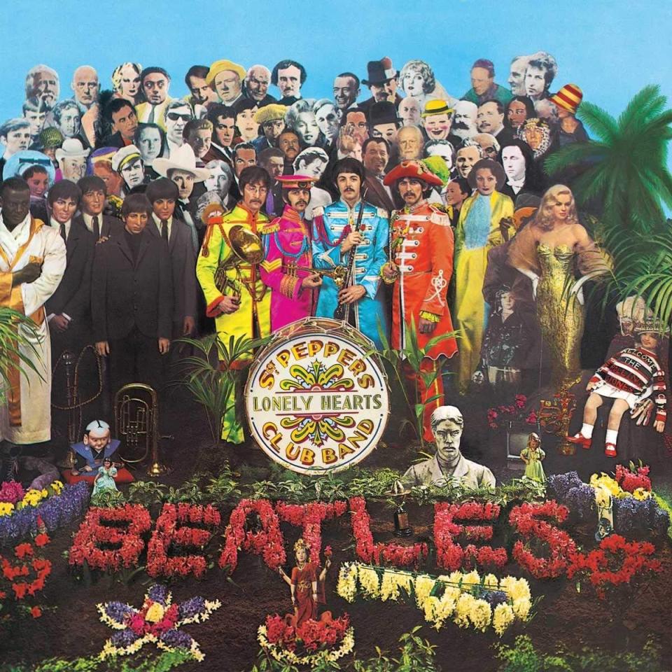 St.-Peppers-Lonely-Hearts-Club-Band-The-Beatles--1624659442