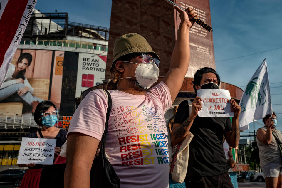 People protest a pardon granted to a U.S. marine who was convicted in 2014 of killing a Filipino transgender woman, in Quezon City, Sept. 8, 2020.<span class="copyright">Ezra Acayan—Getty Images</span>