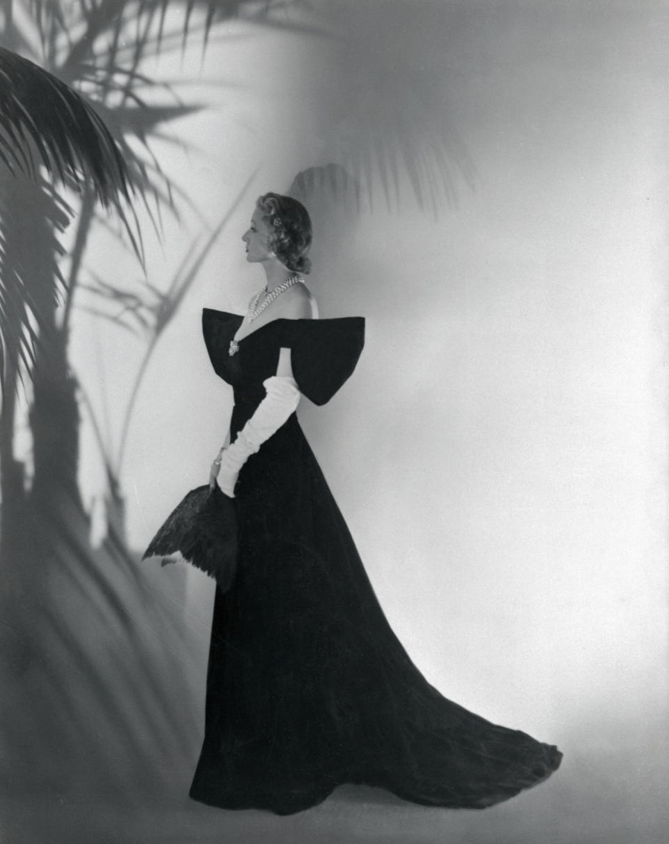 ... inspirée de la robe Gilbert Adrian portée par Millicent Rogers en 1947