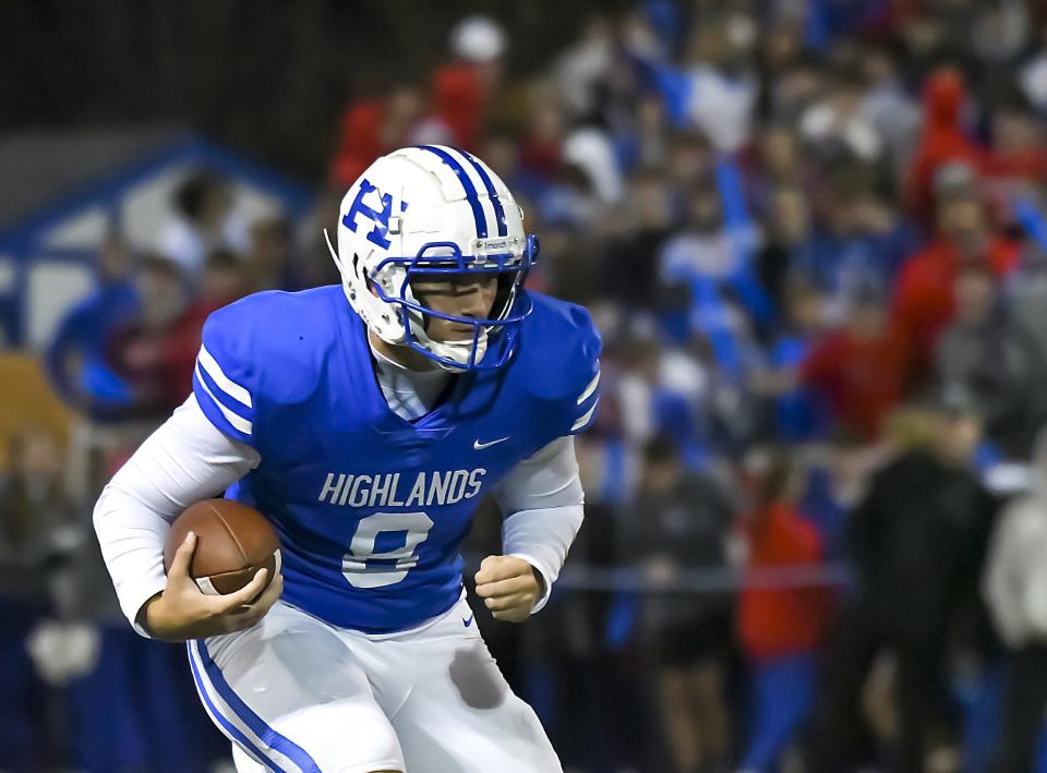 Highlands quarterback Brody Benke will engineer an offense that averaged 40 points per game in 2022.