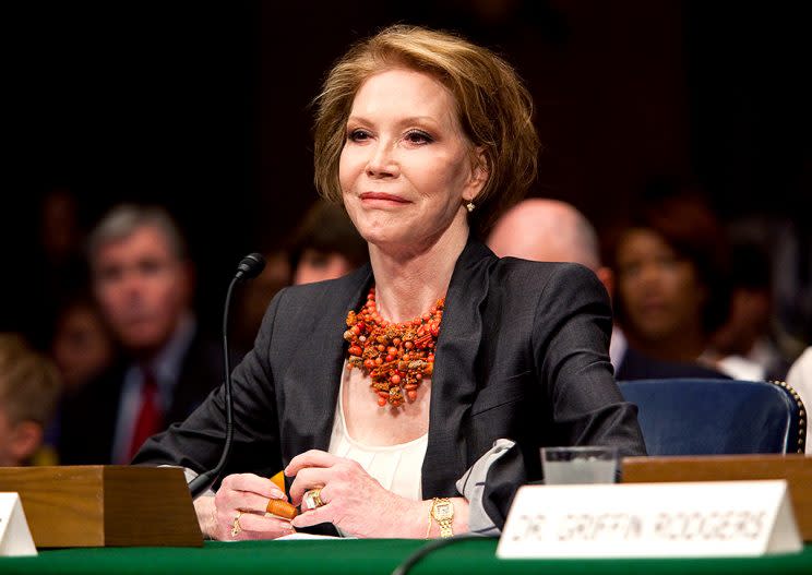 Mary Tyler Moore testified at a Senate hearing for the Juvenile Diabetes Research Foundation in 2009 on the need for federal funding for Type 1 diabetes research. (Photo: Paul Morigi/WireImage)