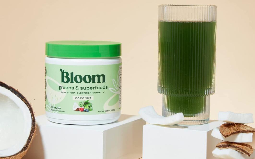 Bloom Nutrition Green Superfood Powder Juice & Smoothie Mix Review