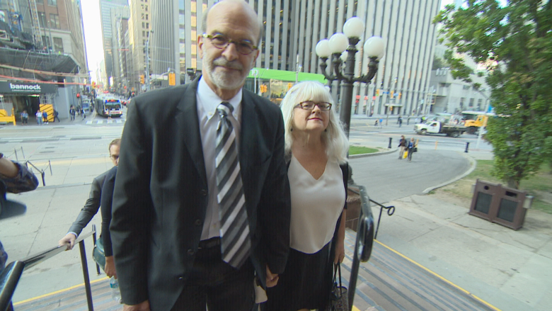 Trial of 2 Ontario Liberals must continue, judge rules