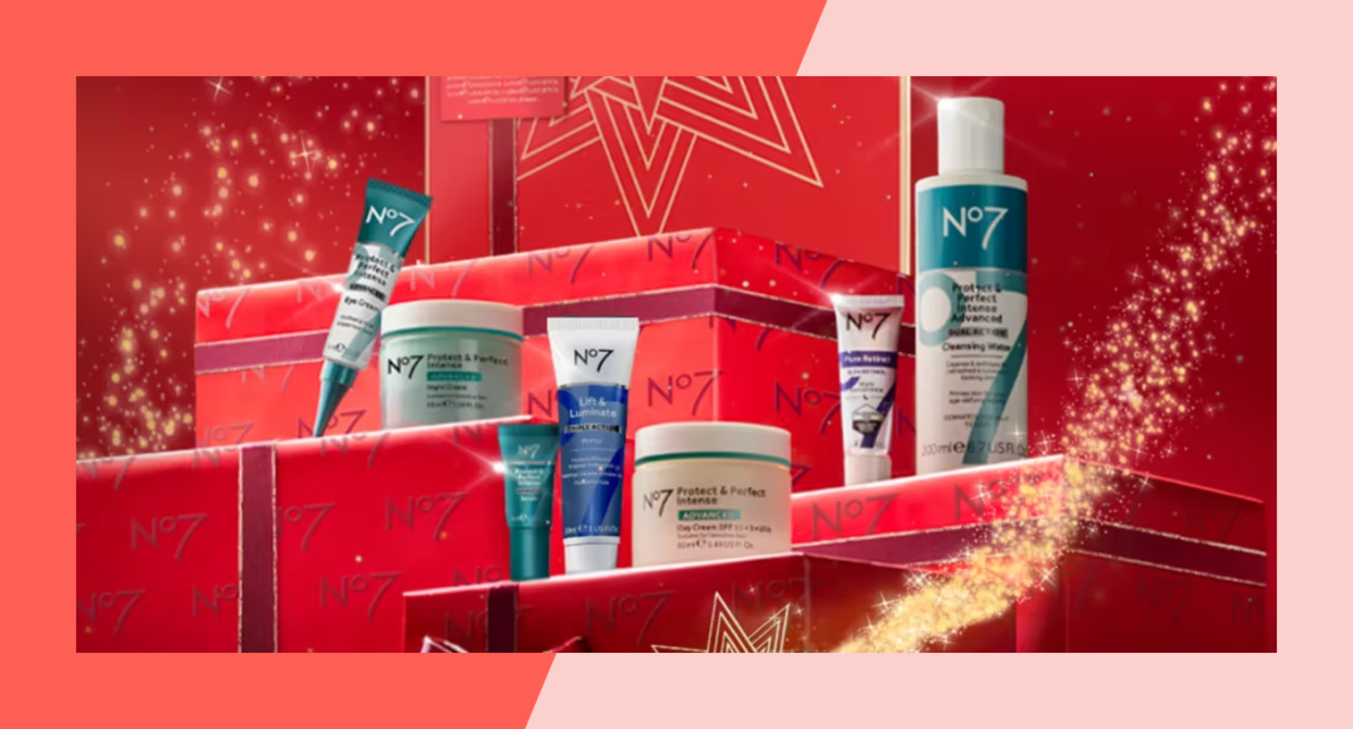Don't miss out on this 10-piece No7 set worth £139 for a bargain price. (Boots / Yahoo Life UK)