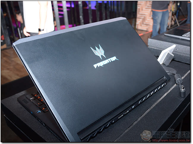 Acer Predator Triton 700 輕薄電競筆電，搭載 Nvidia GTX1080Max-Q，預計 8 月上市