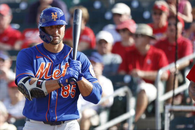 Same number, new sport: Tebow at Mets camp