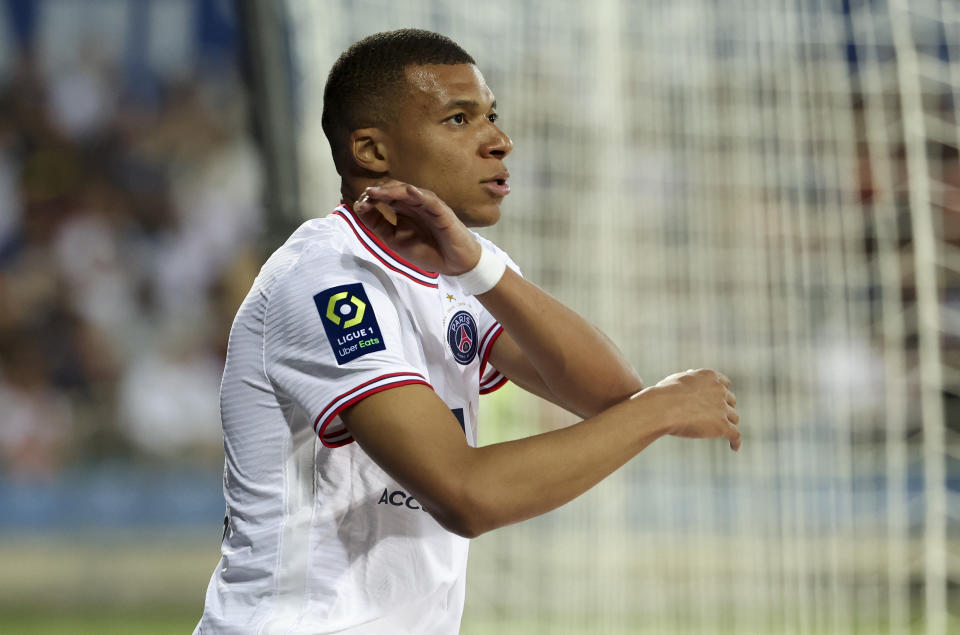 MONTPELLIER, FRANCE - MAY 14: Kylian Mbappe of PSG during the Ligue 1 Uber Eats match between Montpellier HSC (MHSC) and Paris Saint Germain (PSG) at Stade de la Mosson on May 14, 2022 in Montpellier, France. (Photo by John Berry/Getty Images)