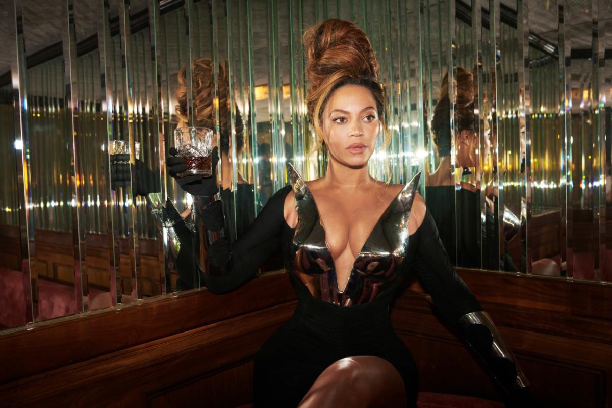 Beyoncé’s ‘Renaissance’ Debuts At No. 1