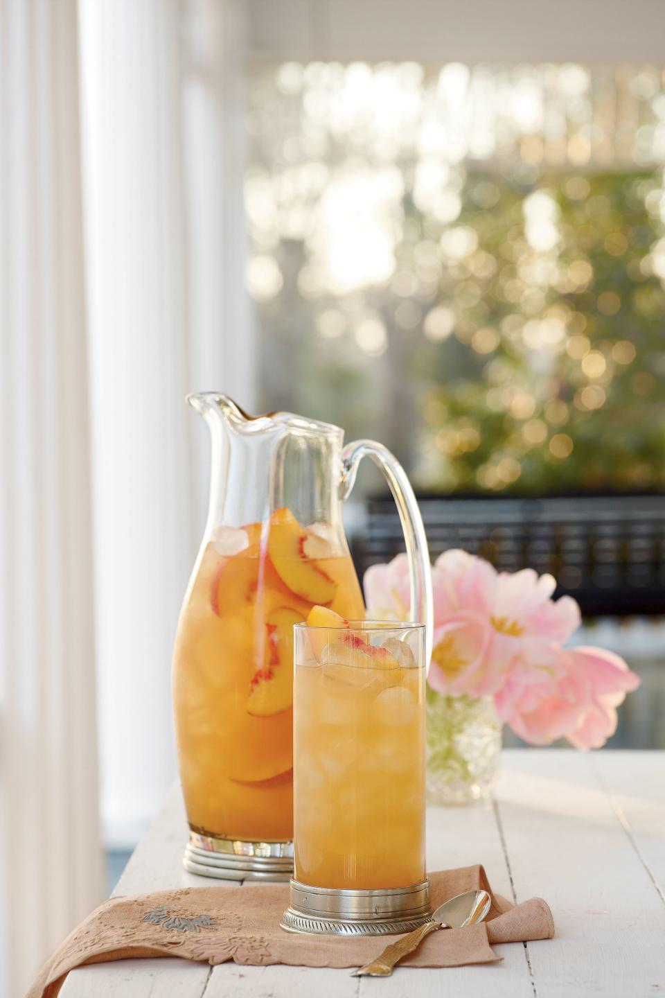 Governor's Mansion Summer Peach Tea Punch