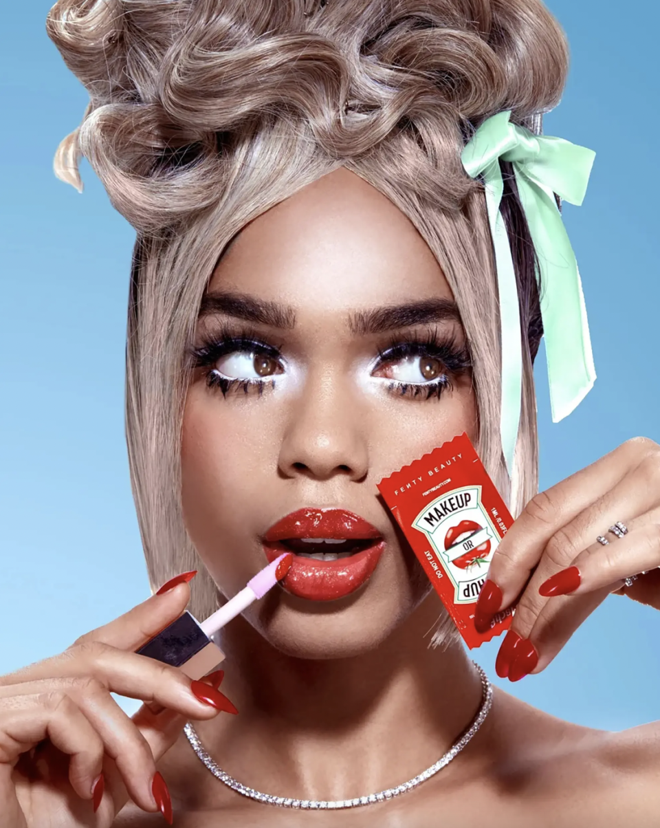 1) Rihanna’s Ketchup-Themed Makeup