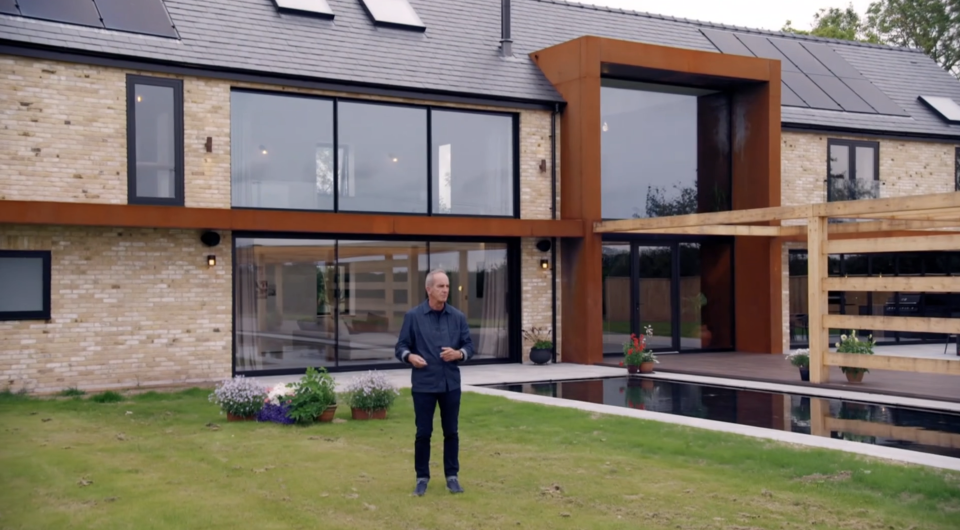 Kevin McCloud was impressed with the Grand Designs build. (Channel 4 screengrab)