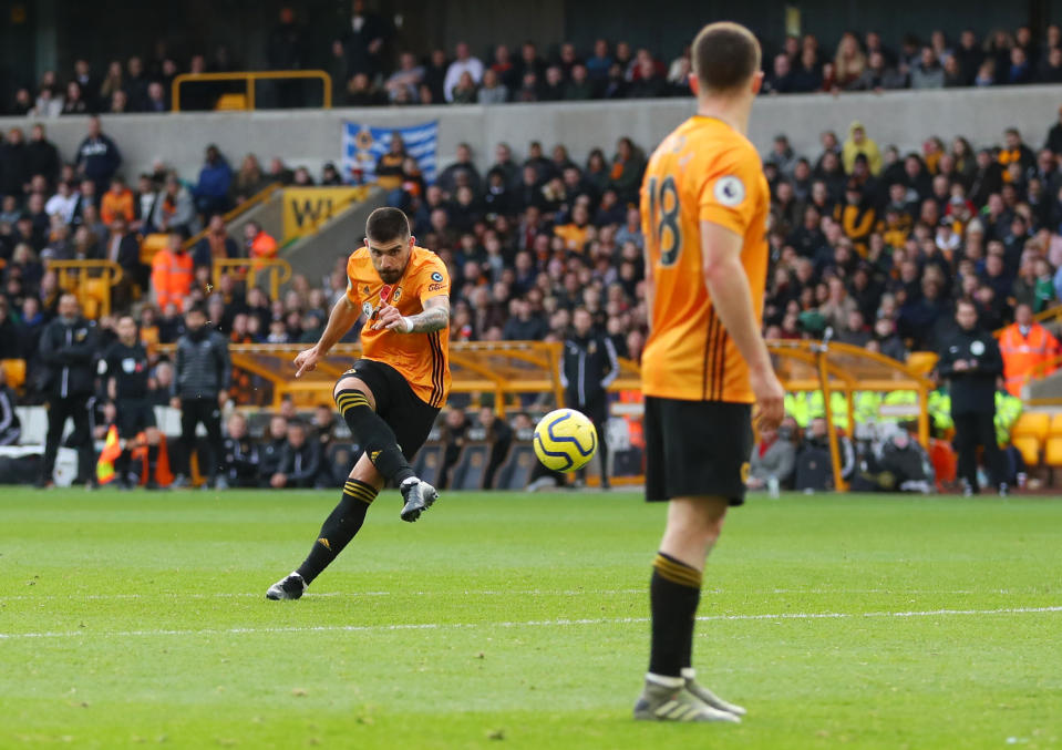 WOLVERHAMPTON, ENGLAND - NOVEMBER 10: Ruben Neves of Wolverhampton Wanderers scores his team's first goal during the Premier League match between Wolverhampton Wanderers and Aston Villa at Molineux on November 10, 2019 in Wolverhampton, United Kingdom. (Photo by Catherine Ivill/Getty Images)