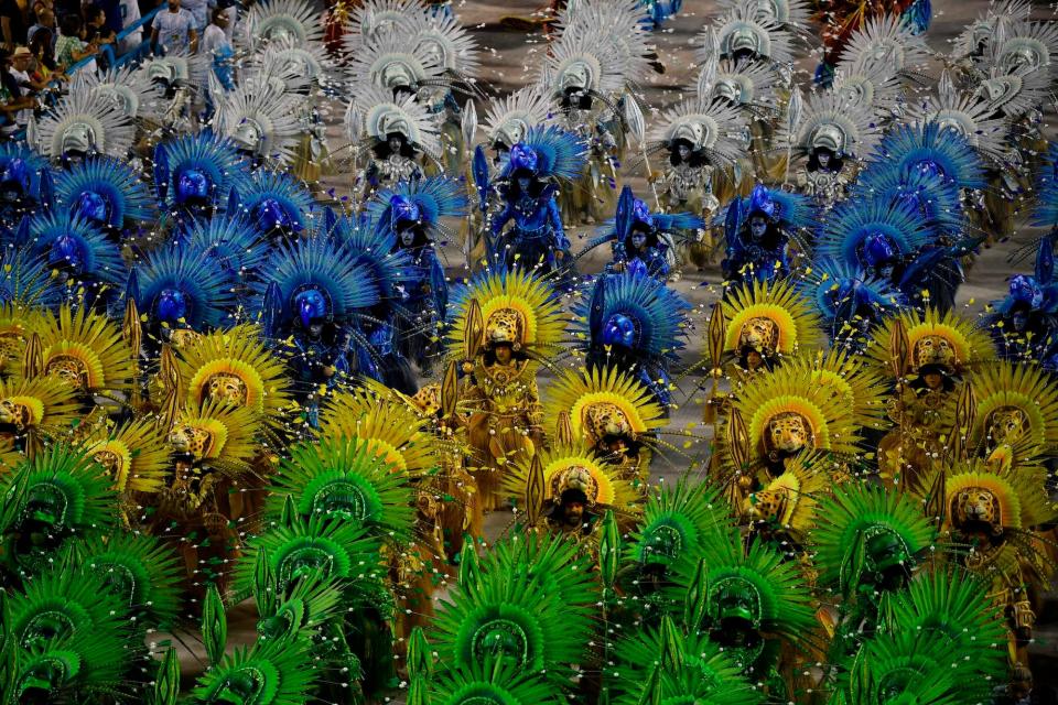 Colorful samba dancers