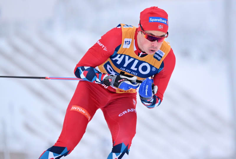 Harald Oestberg Amundsen from Norway is in the qualification of the men's classic sprint competition during the Nordic/cross-country skiing World Cup. Amundsen  secured overall World Cup glory in cross-country skiing's finale in Falun in Sweden. Martin Schutt/dpa