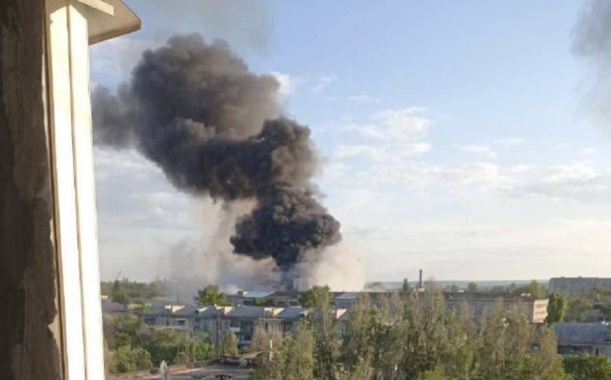 An explosion occurred over the Polipak industrial factory on the territory of the former 100 Machine-Building Plant in Luhansk 