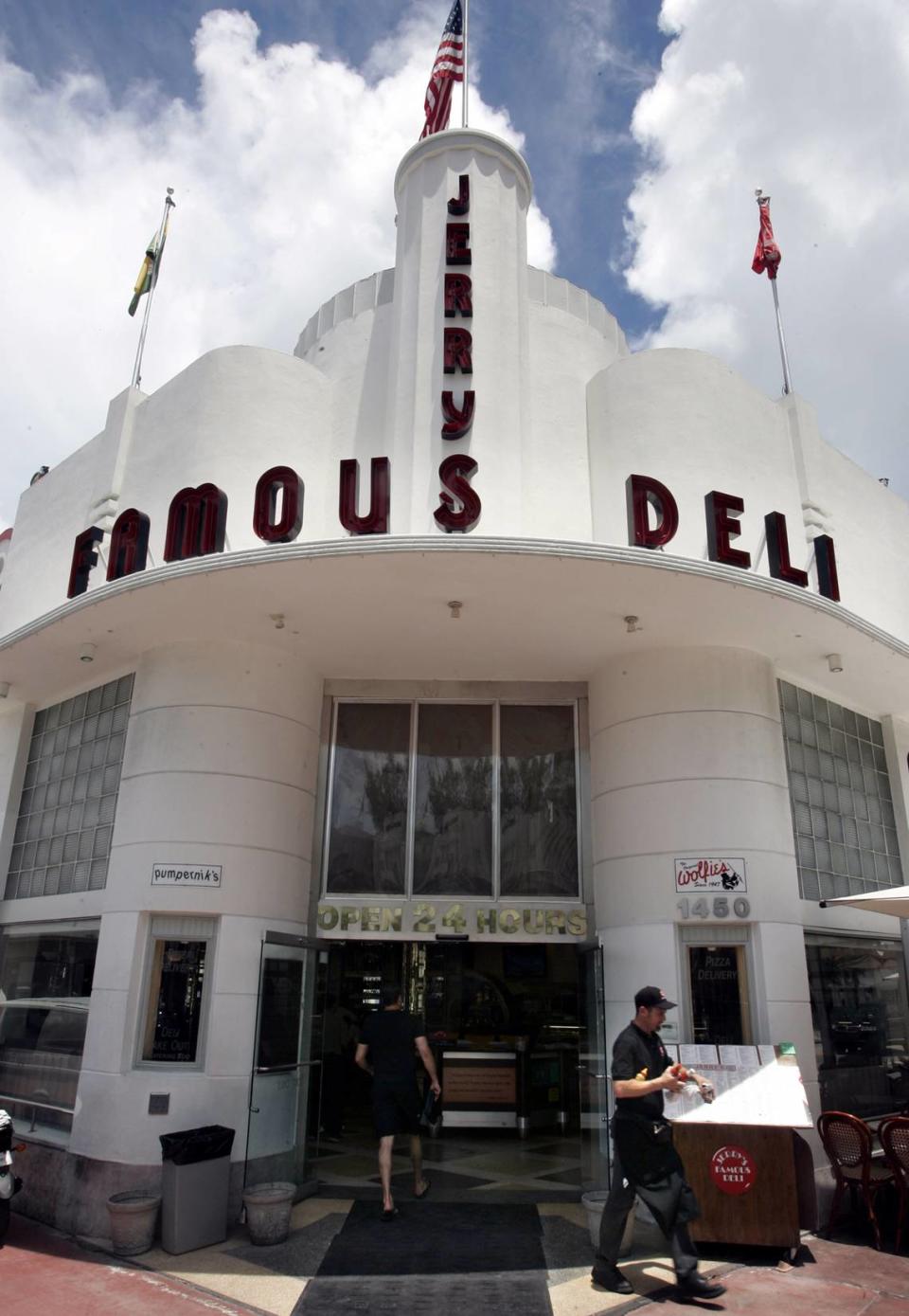 The former Warsaw Ballroom at 1450 Collins Ave. in a file photo from July 12, 2005. The building became a Jerry’s Famous Deli on Miami Beach after Warsaw closed in 1999. It later was a Señor Frog’s restaurant until 2020. The property was sold in 2022.