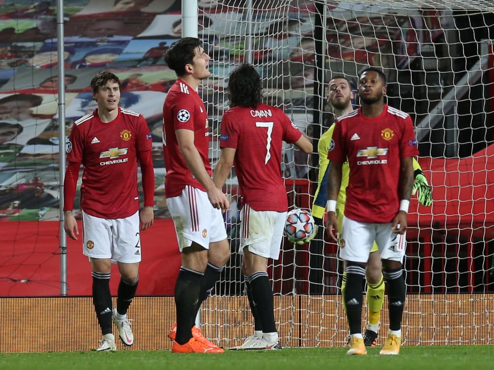 Manchester United players react after conceding in Paris (Getty)