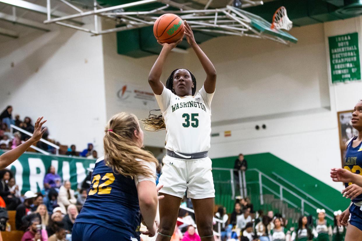 Washington's Monique Mitchell (35) during the Washington vs. Riley girls basketball game Tuesday, Nov. 15, 2022 at Washington High School.