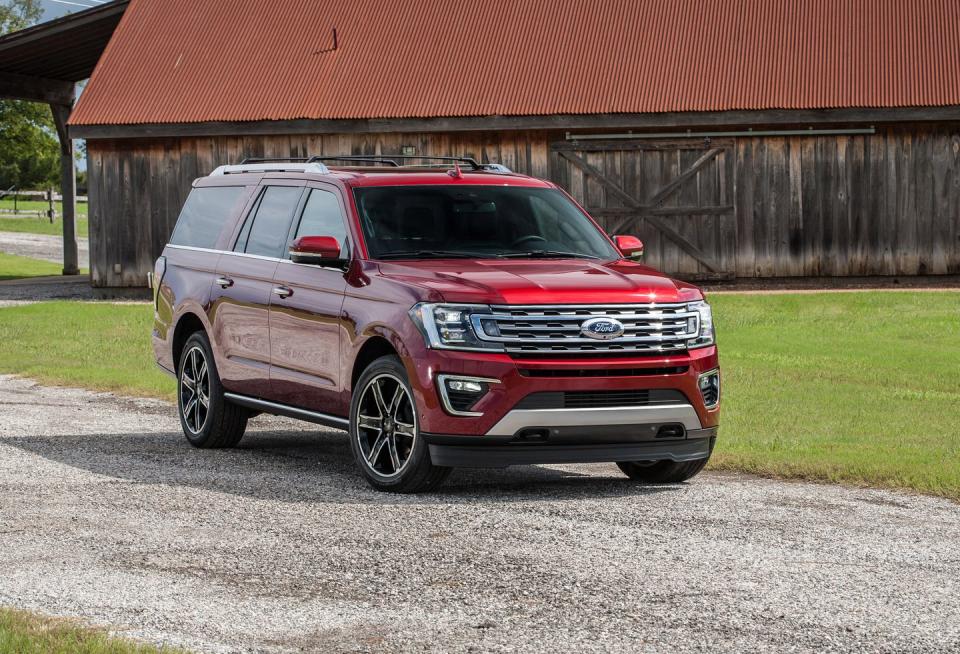 <p>Ford and Lincoln already offer a $500 military discount called Military Appreciation Bonus Cash, which is exclusively for those serving on active duty, members of the delayed entry/enlistment program, veterans within 24 months of separation, retirees, spouse or surviving spouse, and other household members. However, <a href="https://www.caranddriver.com/ford" rel="nofollow noopener" target="_blank" data-ylk="slk:the Blue Oval;elm:context_link;itc:0;sec:content-canvas" class="link ">the Blue Oval</a> and its luxury corporate sibling <a href="https://www.fordsalutesthosewhoserve.com/" rel="nofollow noopener" target="_blank" data-ylk="slk:are also offering;elm:context_link;itc:0;sec:content-canvas" class="link ">are also offering</a> between $750 and $1000 to veterans as well as first responders. That means an impressive savings of up to $1500 that can be applied to models such as <a href="https://www.caranddriver.com/ford/expedition-expedition-max" rel="nofollow noopener" target="_blank" data-ylk="slk:the Ford Expedition;elm:context_link;itc:0;sec:content-canvas" class="link ">the Ford Expedition</a>.</p>