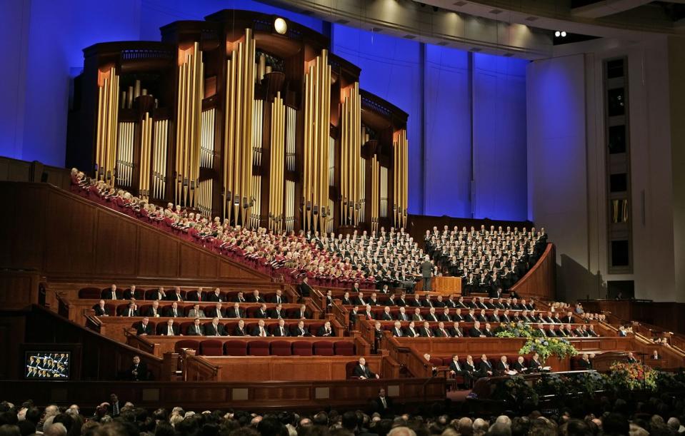 38) "He Is Risen" by The Tabernacle Choir at Temple Square