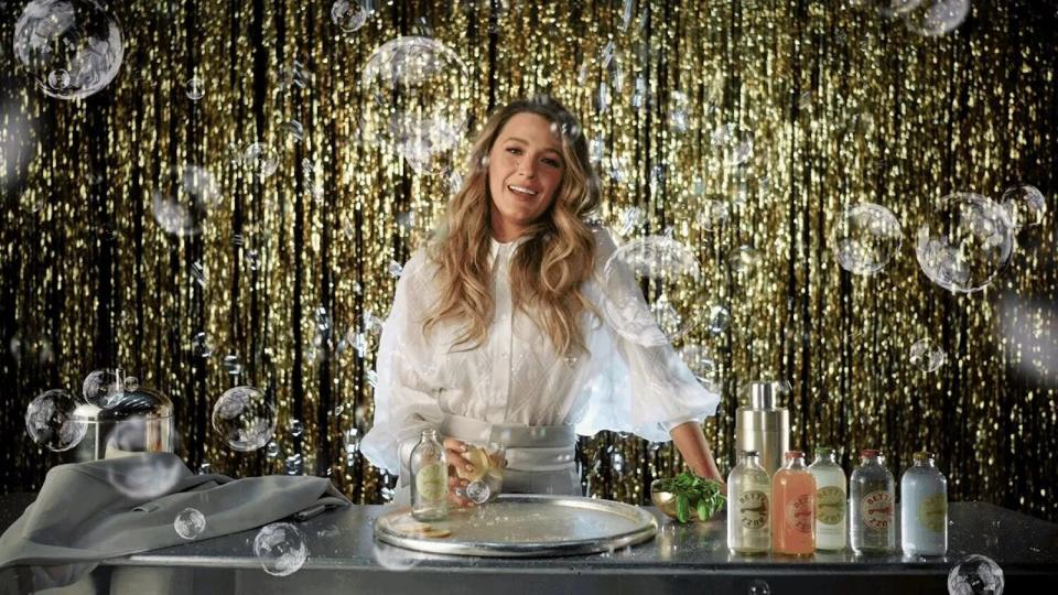 Betty Buzz Does Bubbles Blake Lively