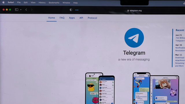 Telegram's user base climbs to 950M, plans to launch app