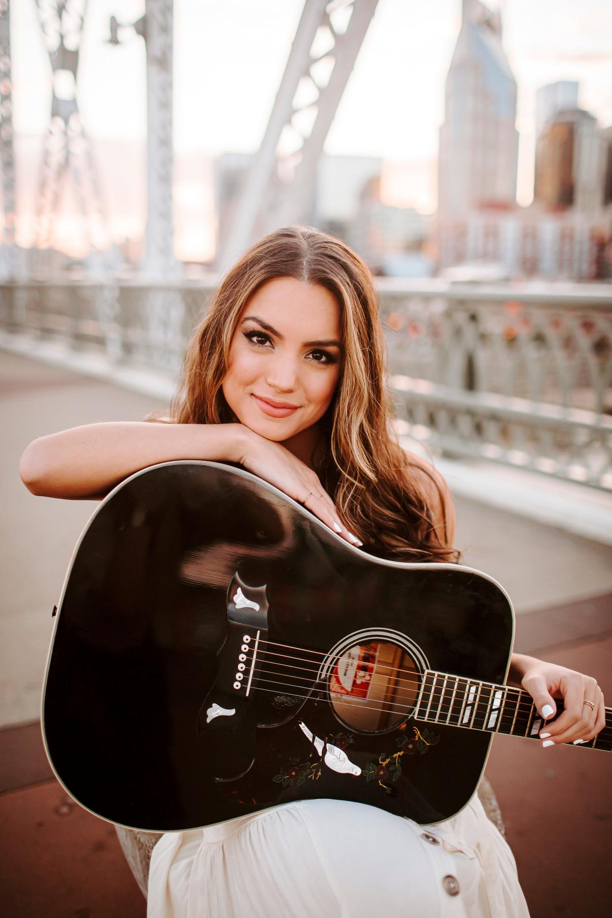 Stark County native and country music artist Lauren Mascitti will headline a free May 21 concert at Centennial Plaza in downtown Canton benefiting first responders. Mascitti, a registered nurse, will be celebrating the release of a new song at the concert, which features opening act Buck Naked Band.