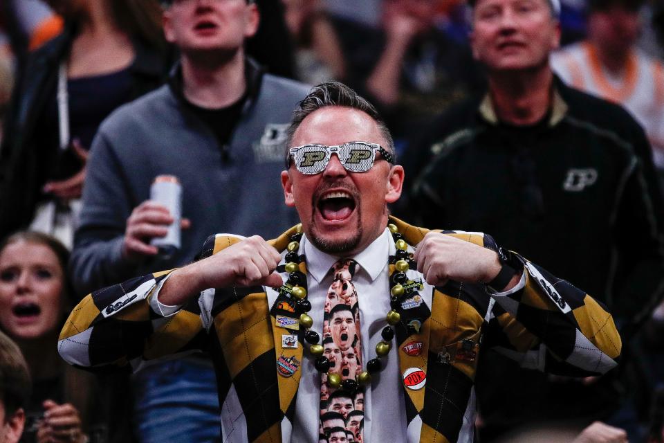 Purdue fans cheer for a play against Gonzaga during the second half of the NCAA tournament Midwest Regional Sweet 16 round at Little Caesars Arena in Detroit on Friday, March 29, 2024.