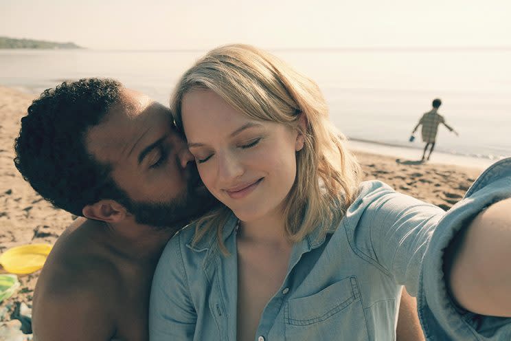 Luke and June in happier times in ‘The Handmaid’s Tale’ (Photo: George Kraychyk/Hulu)