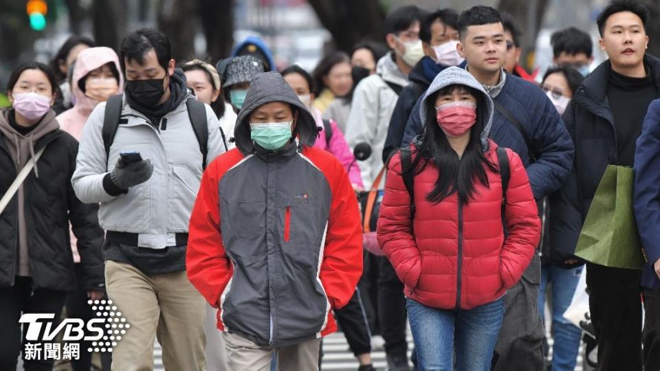 今（11）日受到鋒面影響，中部以北水氣多。（圖／胡瑞麒攝）