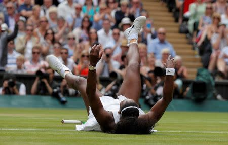 Britain Tennis - Wimbledon - All England Lawn Tennis & Croquet Club, Wimbledon, England - 9/7/16 USA's Serena Williams celebrates winning her womens singles final match against Germany's Angelique Kerber REUTERS/Andrew Couldridge