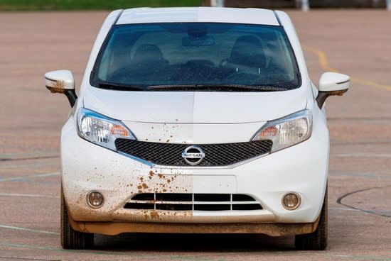 photo 1: Nissan奈米塗裝測試中，車身永保乾淨不是夢