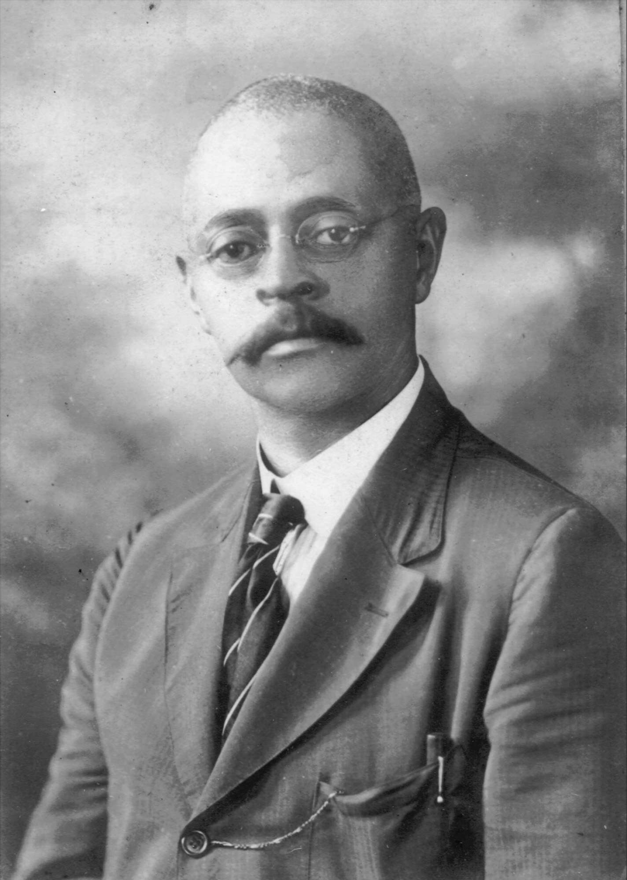 Dr. Thomas Leroy Jefferson was the man Black people turned to for medical care in the Palm Beaches at the turn of the century. He was the first medical doctor in the area and practiced for 40 years.