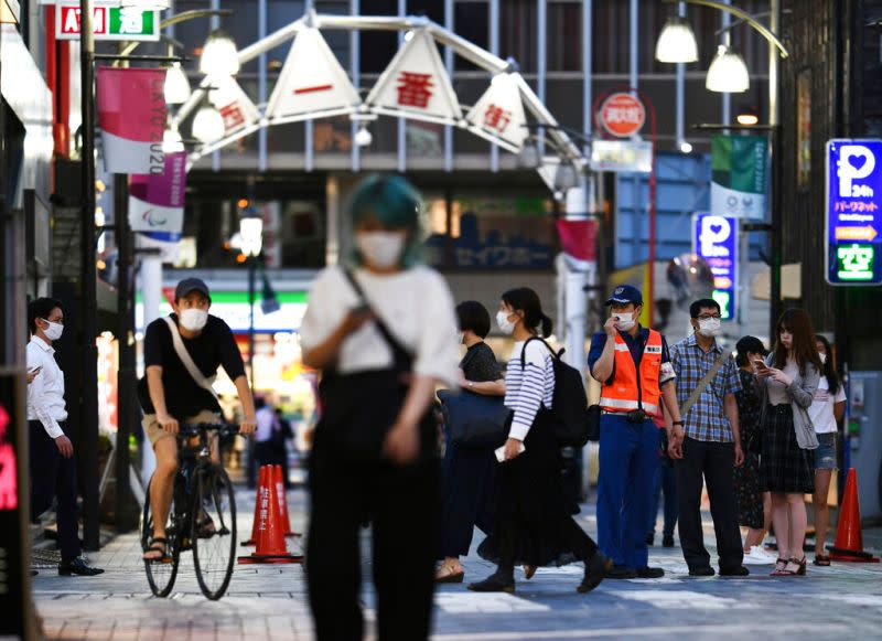 ▲日本「一人旅遊」正夯。圖為東京池袋街景。（圖／美聯社／達志影像）