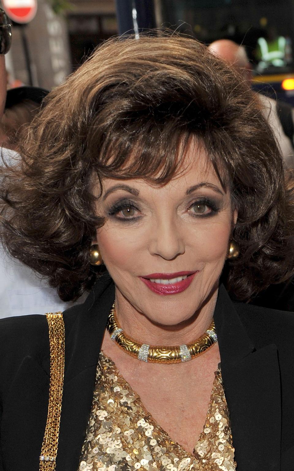 joan collins jewellery - Ferdaus Shamim/WireImage