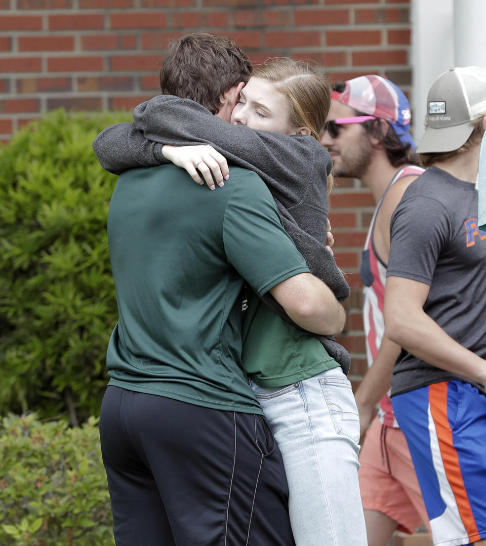 Shooting at Florida high school injures 1 student