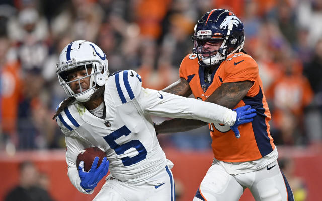 Colts' Stephon Gilmore named to PFF Team of the Week