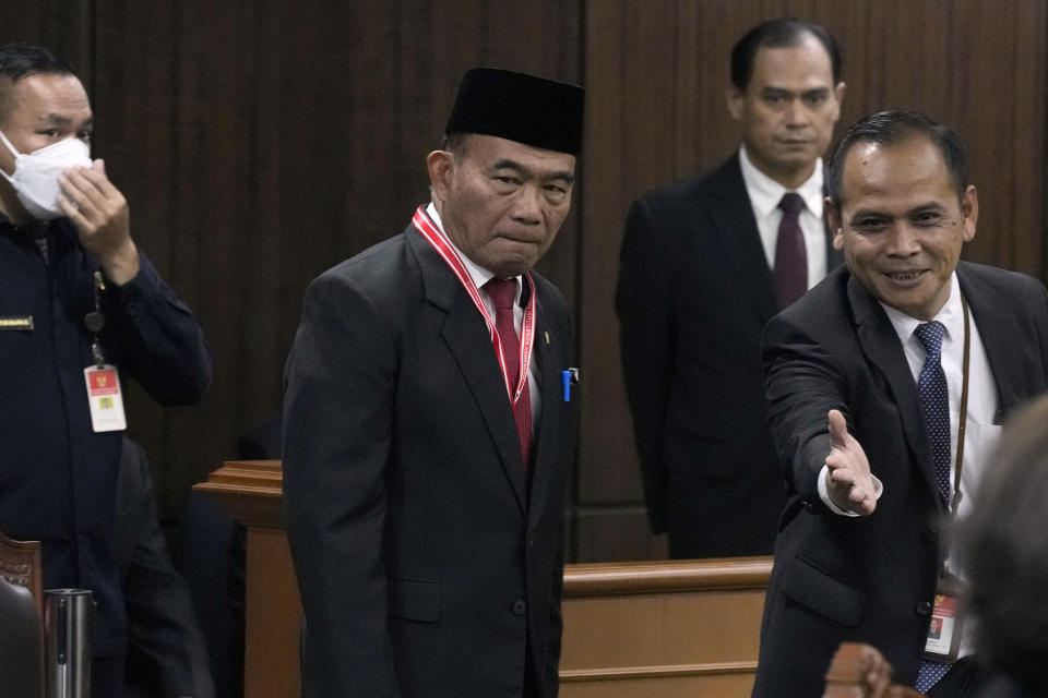 Indonesian Coordinating Minister for Human Development and Cultural Affairs Muhadjir Effendy arrives to give a statement in a hearing on the presidential election result dispute at the Constitutional Court in Jakarta, Indonesia, Friday, April 5, 2024. (AP Photo/Dita Alangkara)