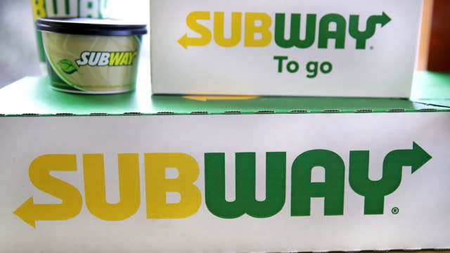 The Subway logo displayed on takeout boxes.